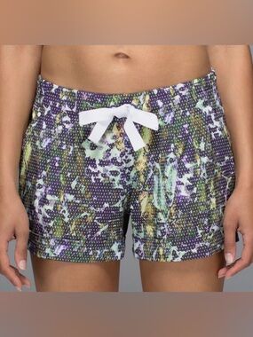 Lululemon Spring Break Away Shorts 6 Tie Waist Floral Sport Multi Lightweight